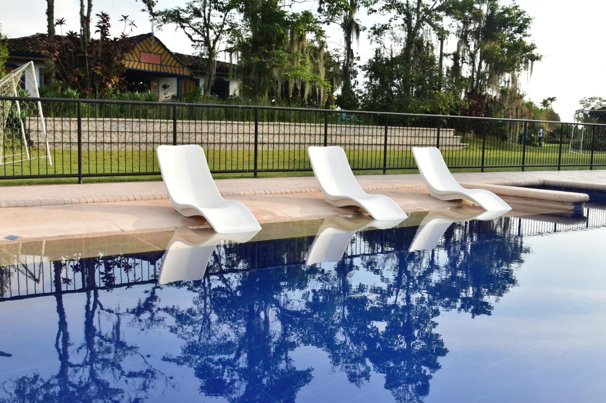 Finca Hotel Los Girasoles Montenegro Exterior foto